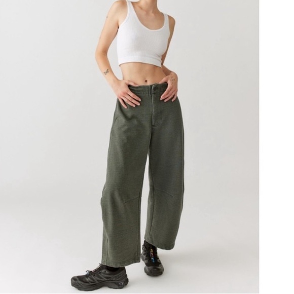 NWT Urban Outfitters BDG Bowed Trouser Silhouette Sweatpant size S - Picture 4 of 15